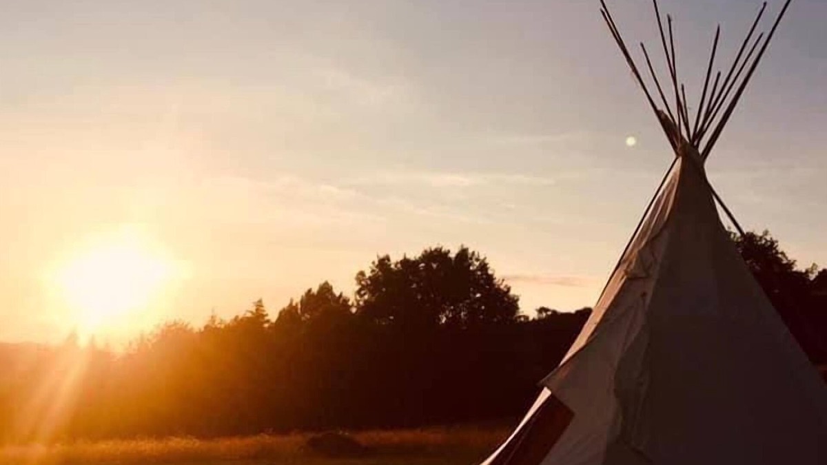 Murols Cabin | Captivating Tipi dans La foret du Dragon in Murols