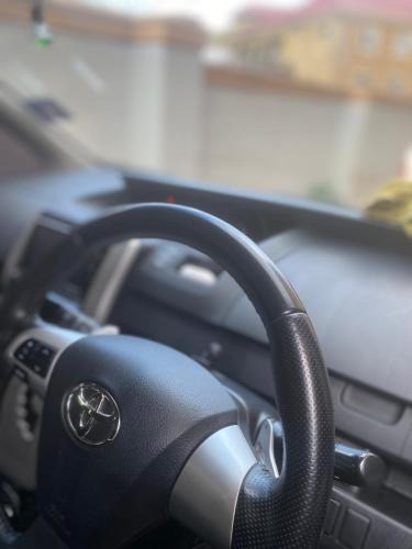 Central Kampala Boat Rental | Car Hire Airport