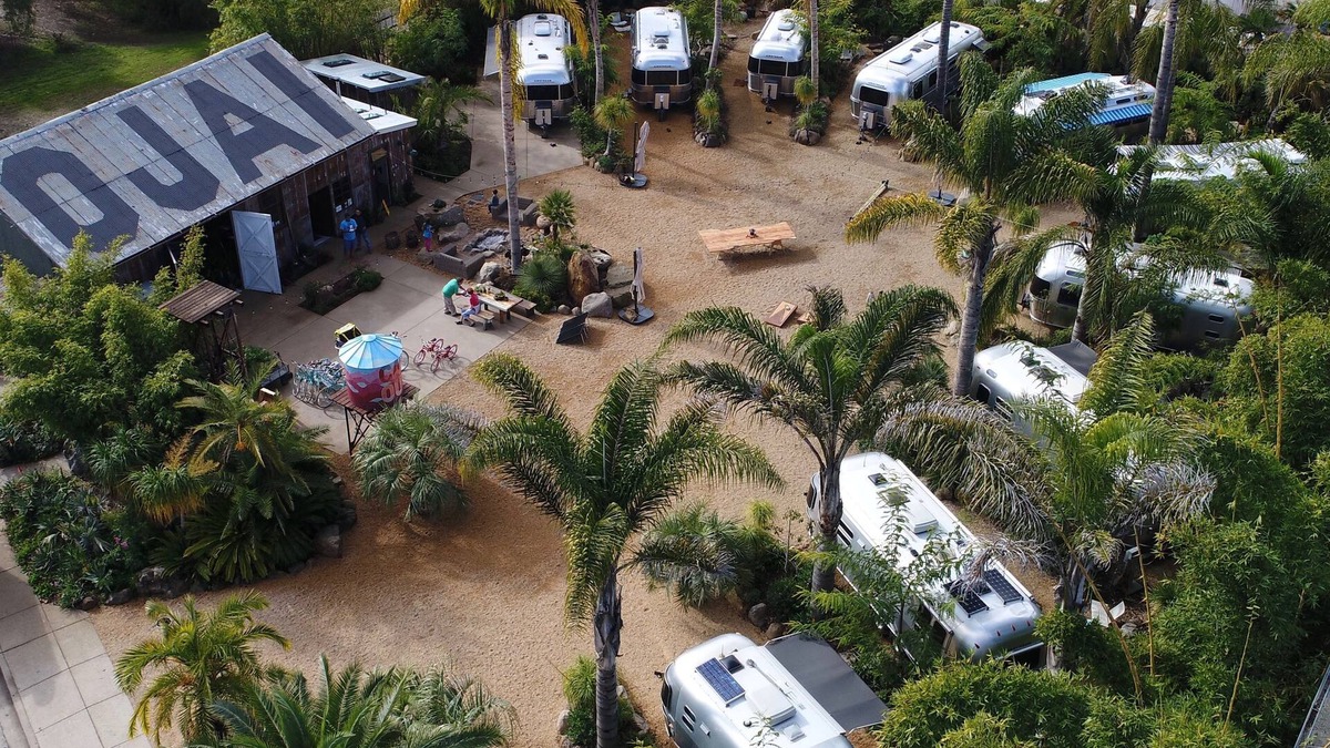 Ojai House | Caravan Outpost