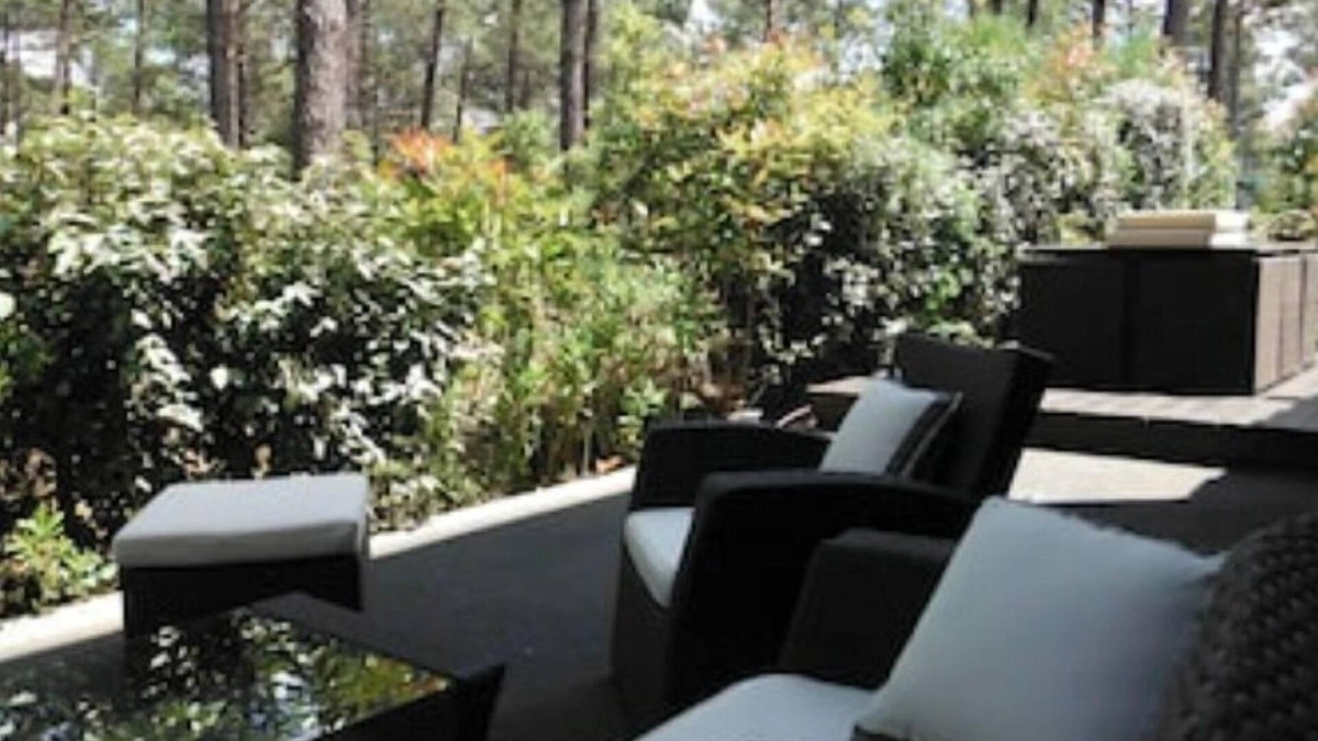 Carcans Plage Apartment | Carcans Plage: in the forest, 2 minutes away from the beach