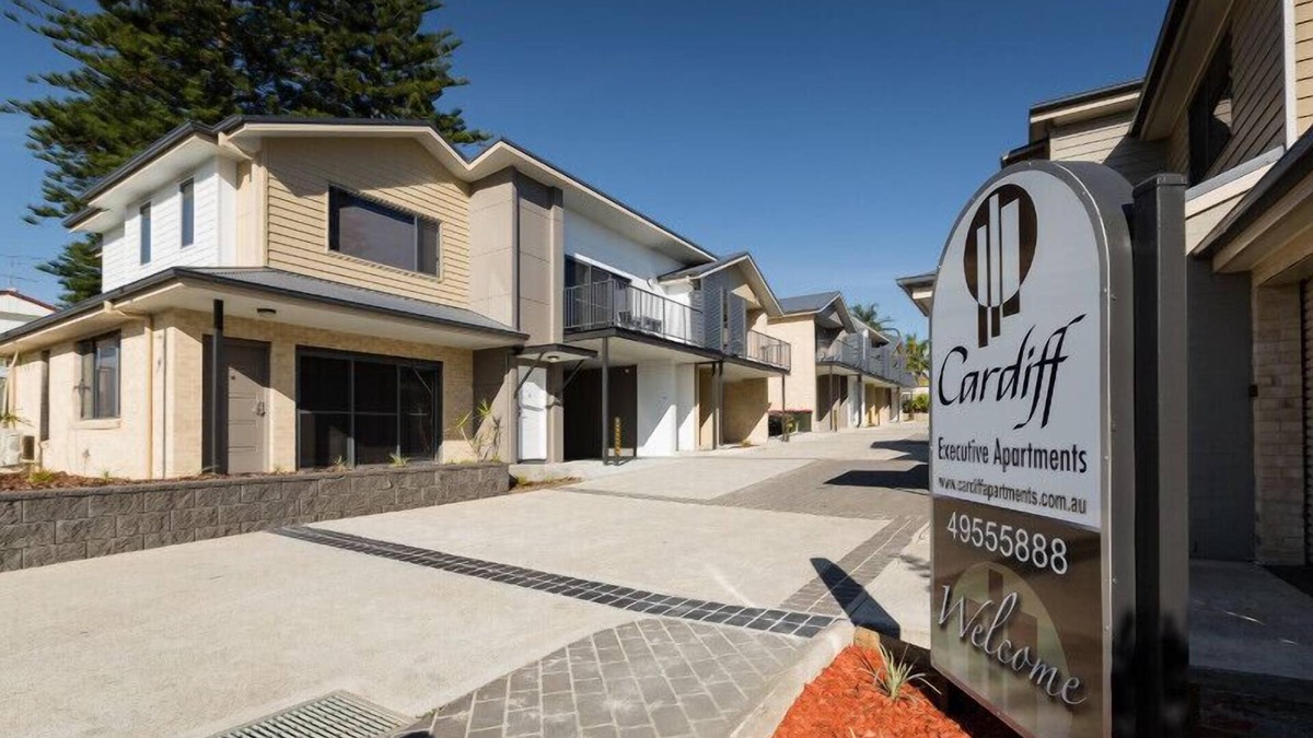 Cardiff Villa | Cardiff Two Bedroom Villa
