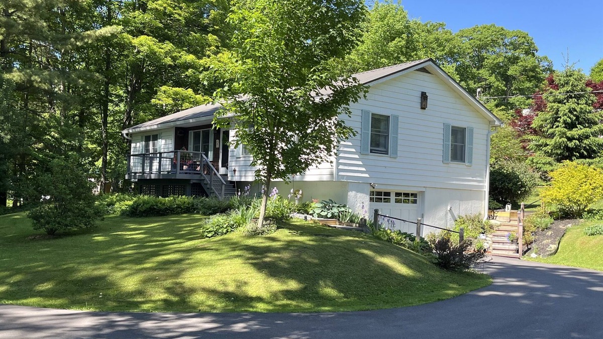 Cooperstown - Otsego Lake Apartment | Cardinal Cottage - Otsego Lake access, updated kitchen & bath