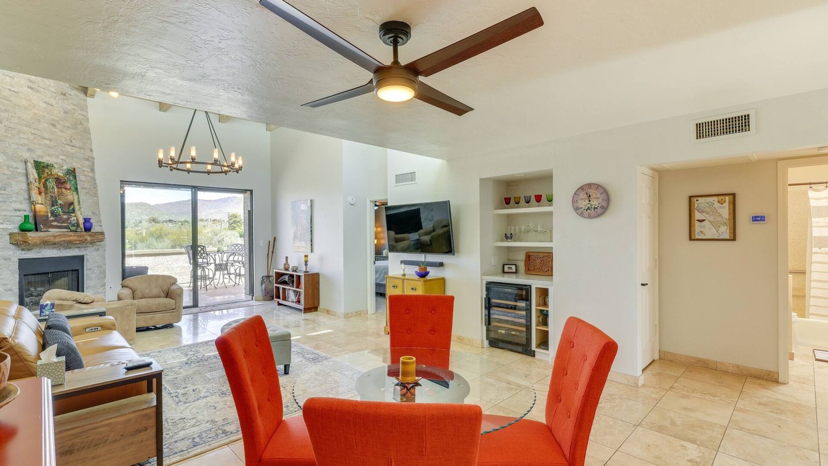 Carefree House | Carefree Home: Pool Access & Mountain Views!