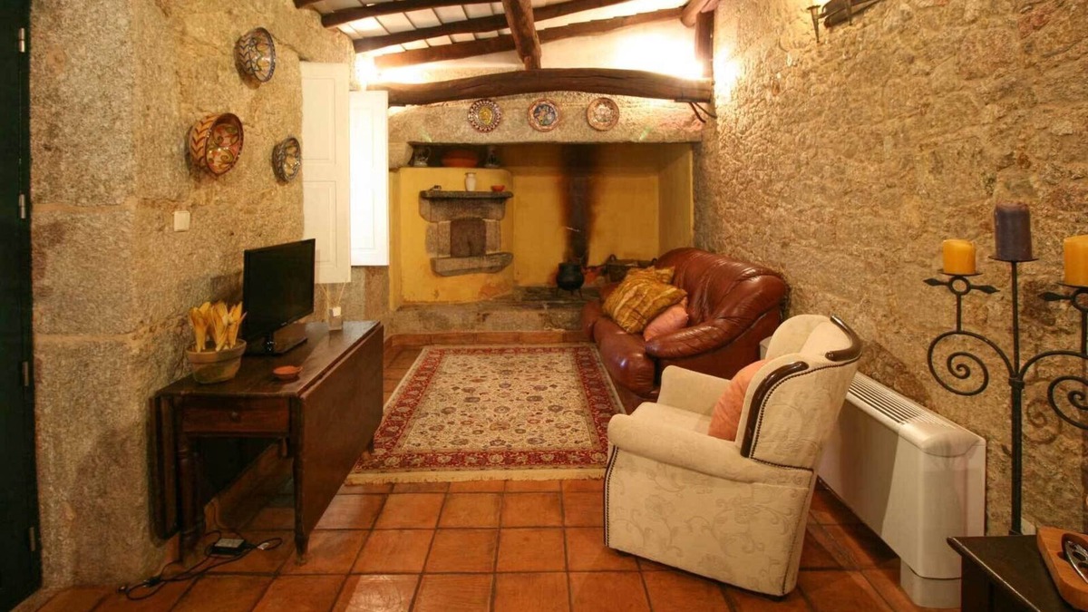 Cardielos Apartment | Caretaker's House