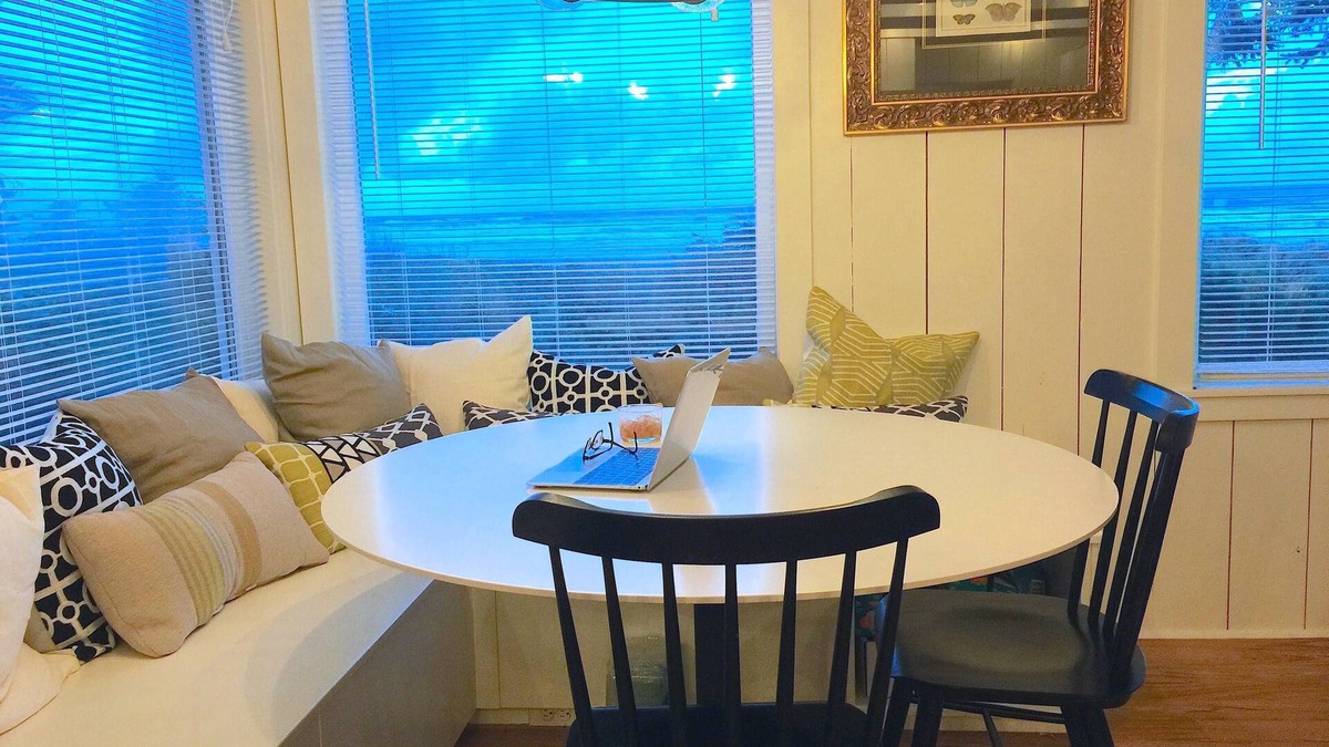 Neahkahnie Beach Cottage | Caretakers Bungalow