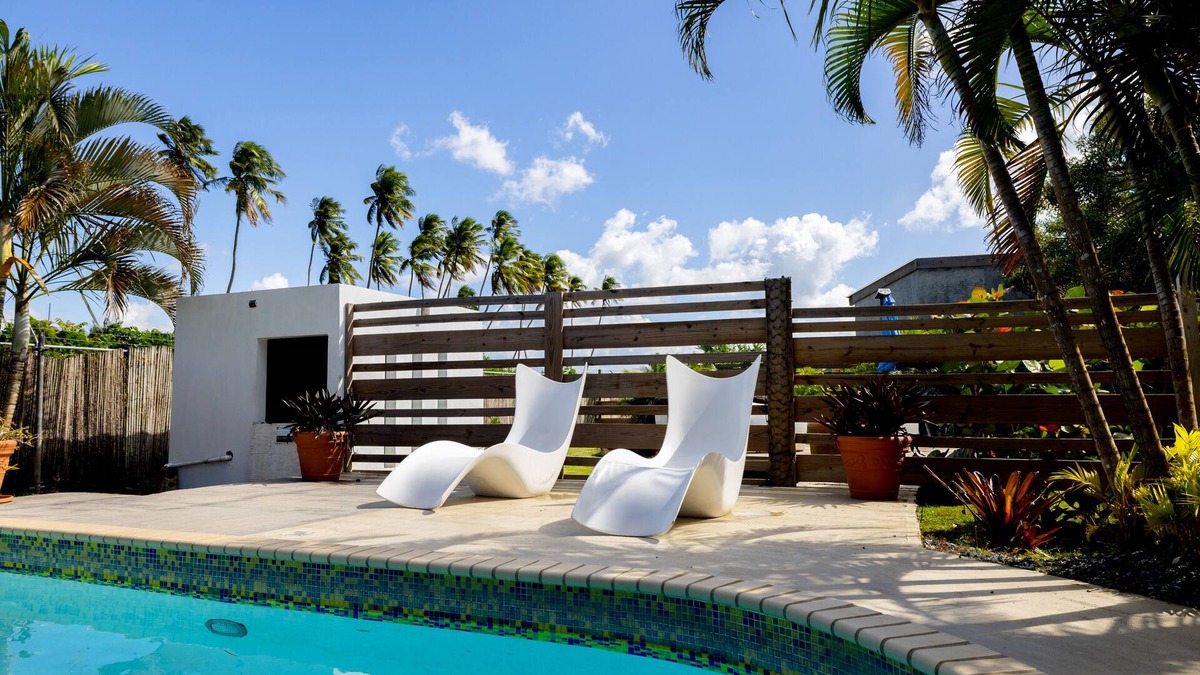 Aguada House | Caribbean Backyard House with Private Pool