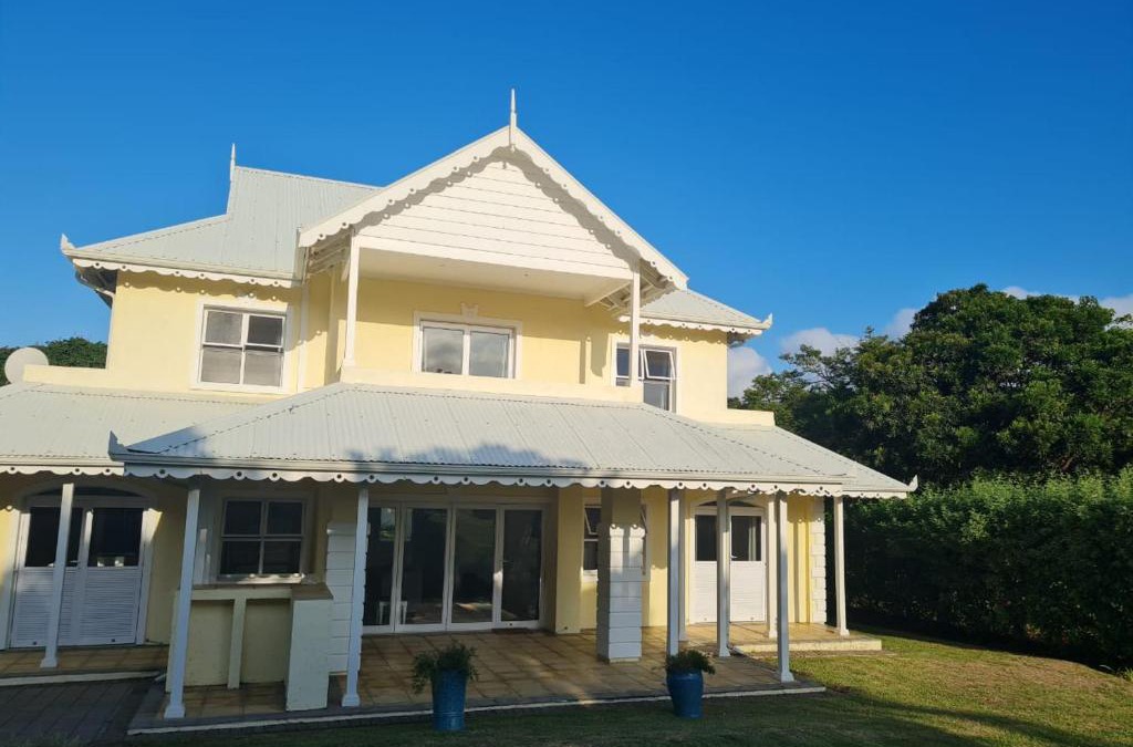 Port Edward House | Caribbeans Estates 76/34