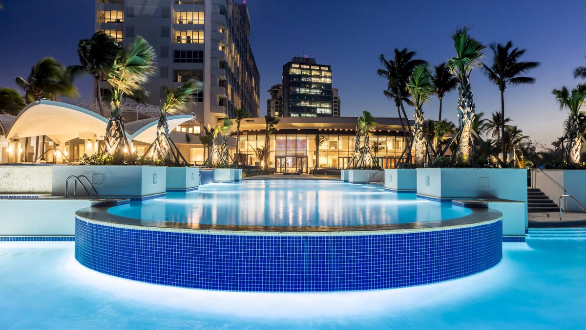 Puerta de Tierra Resort | Caribe Hilton
