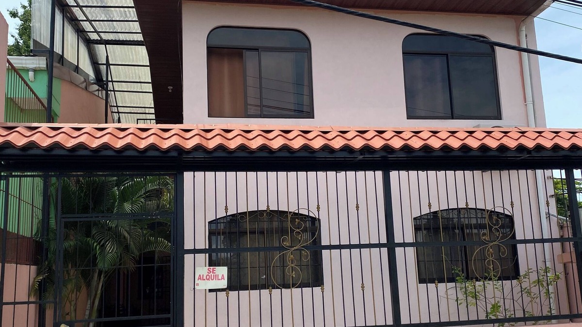 Santa Lucia Apartment | Caribe Rosa Charming 2-bedroom apartment in wonderful Limon with AC, WiFi