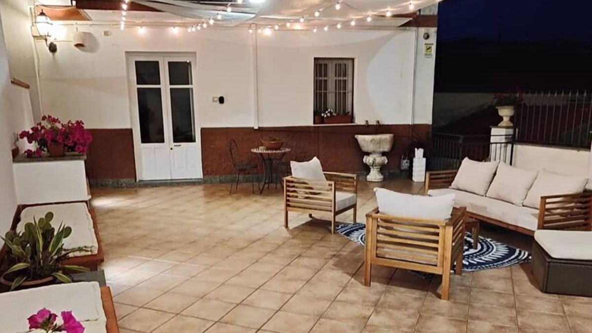 Carini Apartment | Carini Relaxation among the streets of the country, near the airport and industrial zone