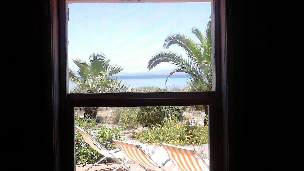 Carloforte Villa | Carloforte (Sardinia) - Just in front of the beach!