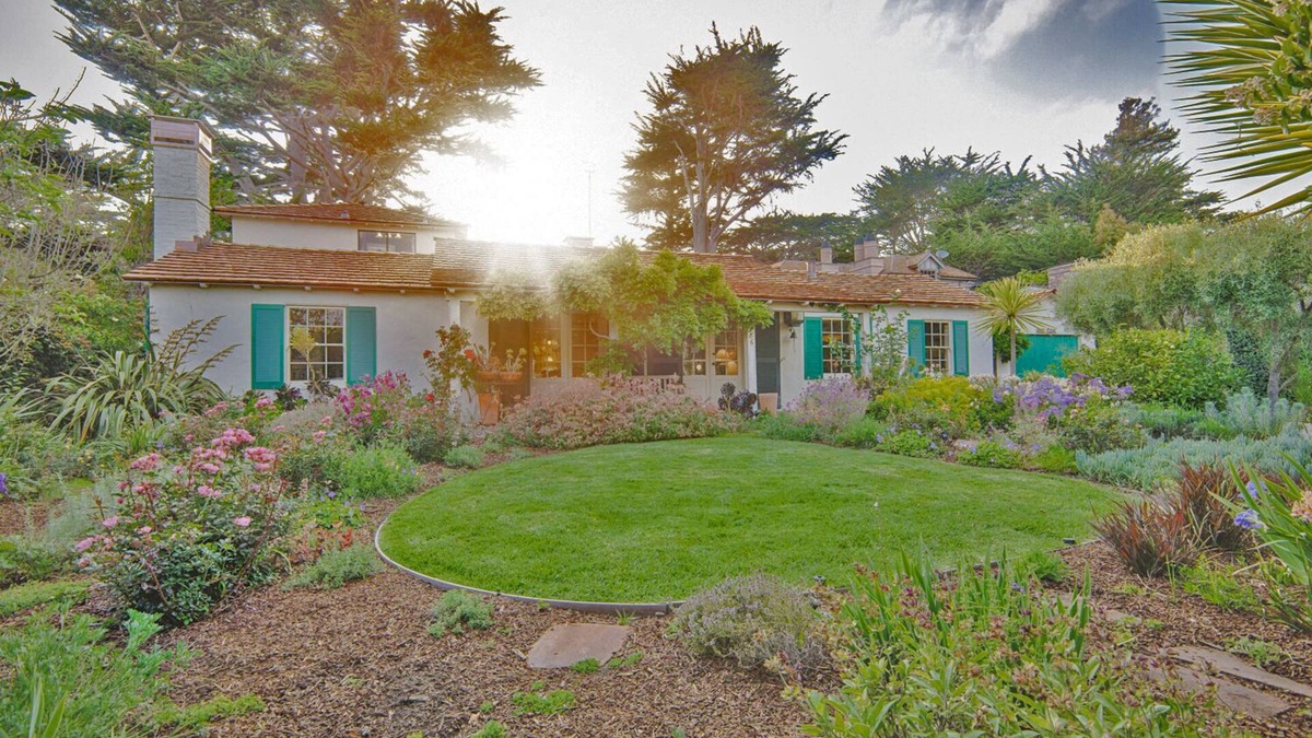 Carmel Point House | Carmel Point Charmer. Near the Beach!