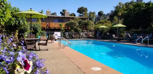 Carmel Valley Hotel | Carmel Valley Lodge