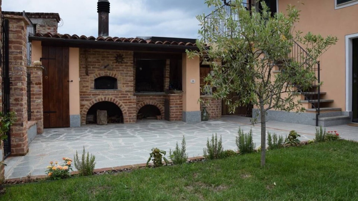 Castelnuovo don Bosco House | Carmela's House 1