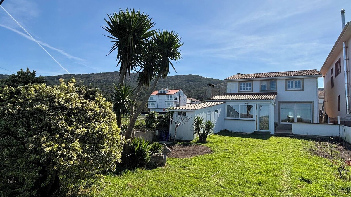 Carnota House | Carnota Beach