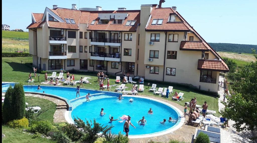 Avren Apartment | CarolMike Oasis Beach Apartment Kamchia Reserve