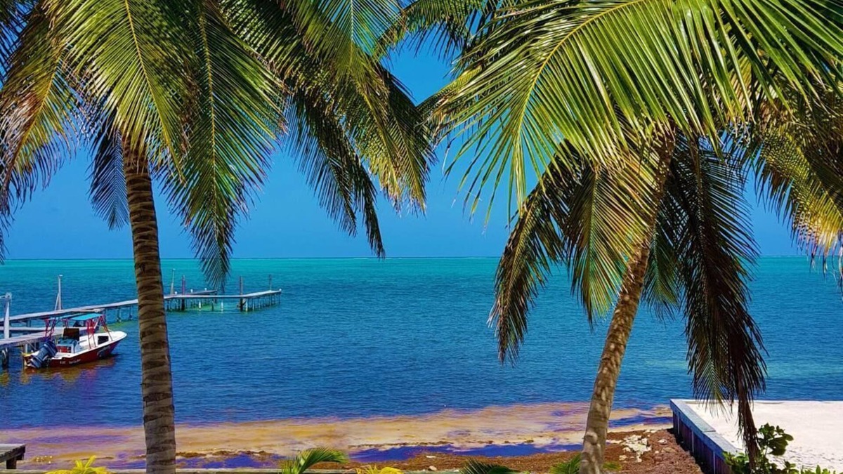 Caye Caulker House | Carolyns House