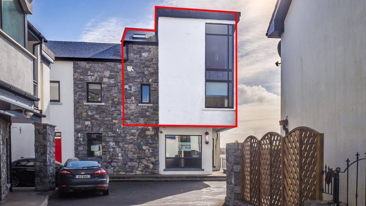 Carraroe Apartment | Carraroe Apartment ideal base to tour Connemara