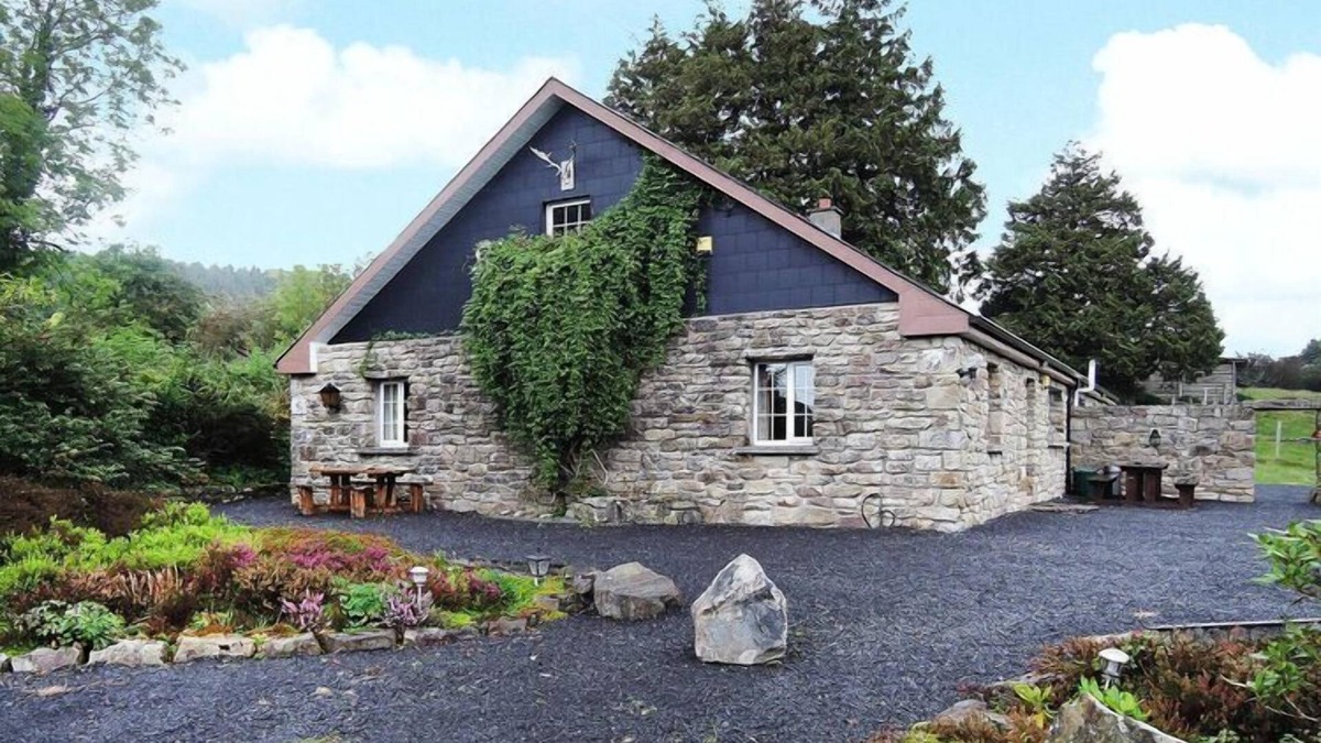 Keadew Apartment | Carrick Na Shee Holiday Rentals, Keadue
