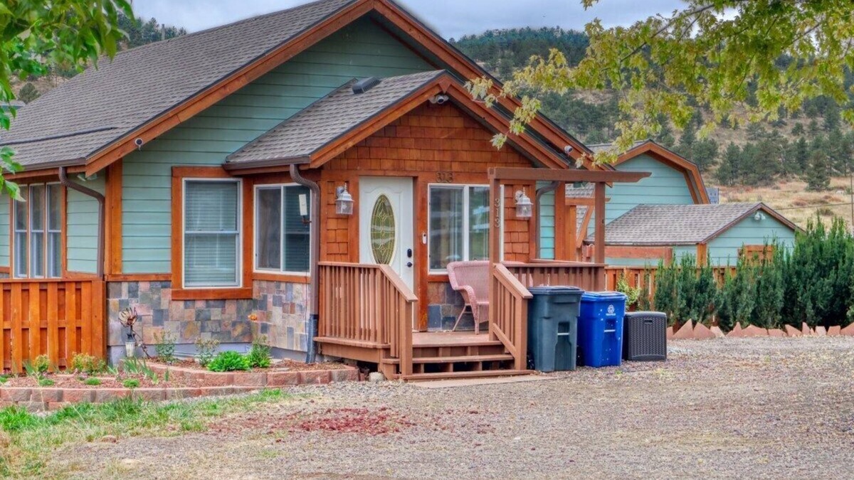 Berthoud House | Carter Lake Valley Home
