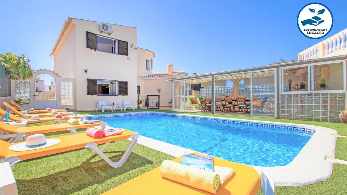 Carvoeiro Villa | Carvoeiro: Sea View, Heatable Pool & BBQ