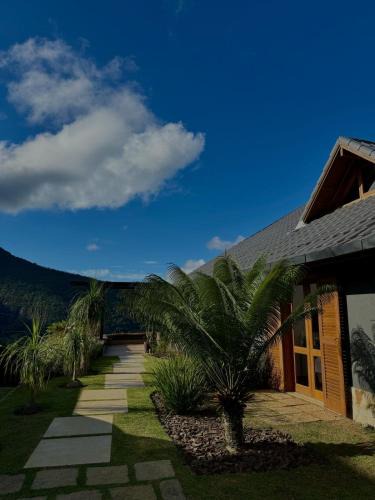 Teresopolis Villa | Casa 02 Monte Boa Vista - Casa de 4 Suítes com Vista Deslumbrante
