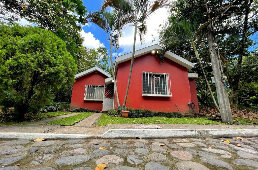 Santa Cruz Mulua House | Casa a 5 minutos de los parques del IRTRA