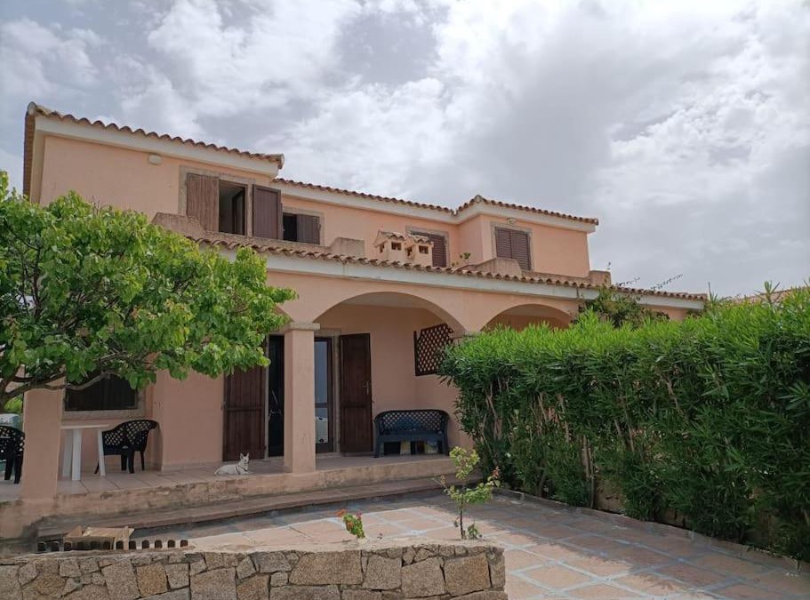Aglientu Ski Chalet | casa a pochi minuti dalla spiaggia di vignola