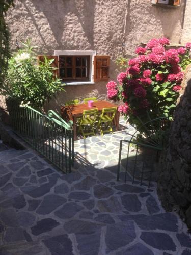 Castello-di-Rostino Apartment | Casa a Stretta