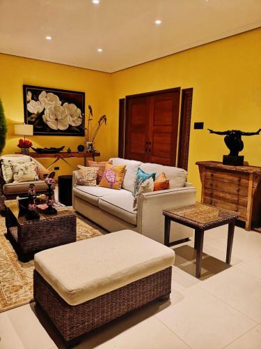 Oslob Villa | Casa Acantilado Oslob - 3BR