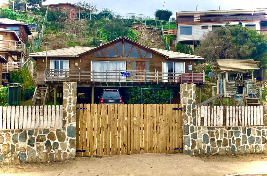 Los Molles Apartment | Casa al lado de playa c/juegos niños- mascotas