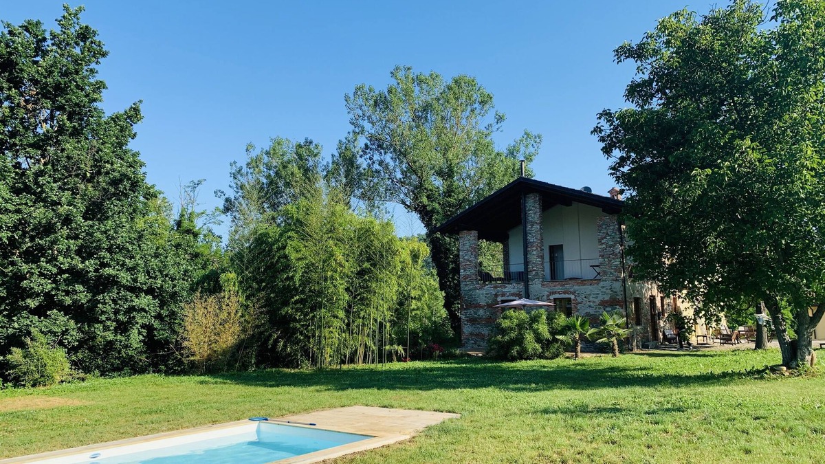 Castellino Tanaro House | Casa al Tanaro | Spacious country house with pool in southern Piedmont