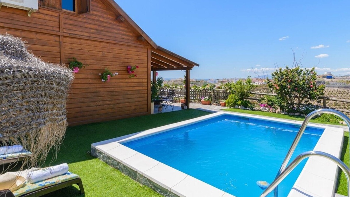 Almayate Bajo Villa | Casa Alegría Almayate Alto by Ruralidays