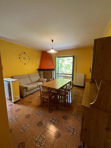 Clusone Apartment | Casa alla Rocca