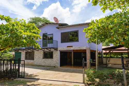 Panama Beach House | Casa Almendro Playa Panamá