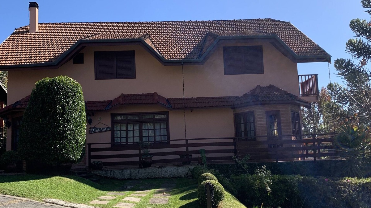 Vila Poran Cottage | Casa Alto Capivari, Condomínio 6 Suites, Wi-fi Free, Vista Montanha10m do Centro