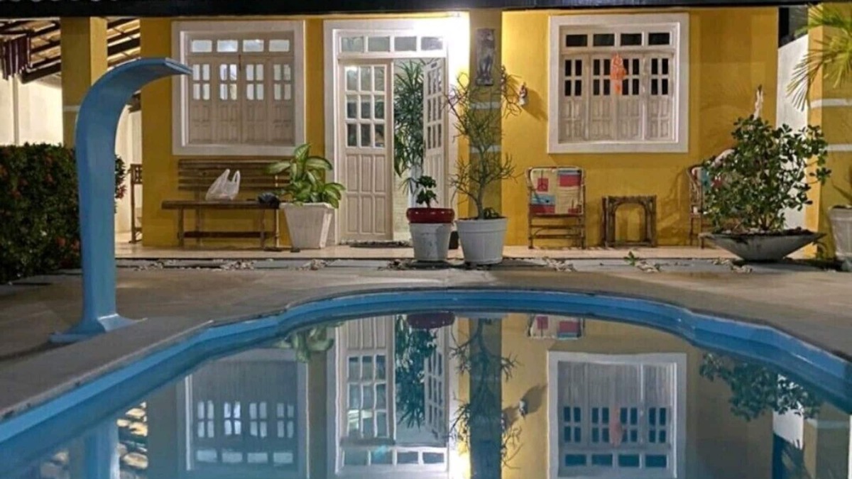 Arembepe House | Casa Amarela seu Refúgio