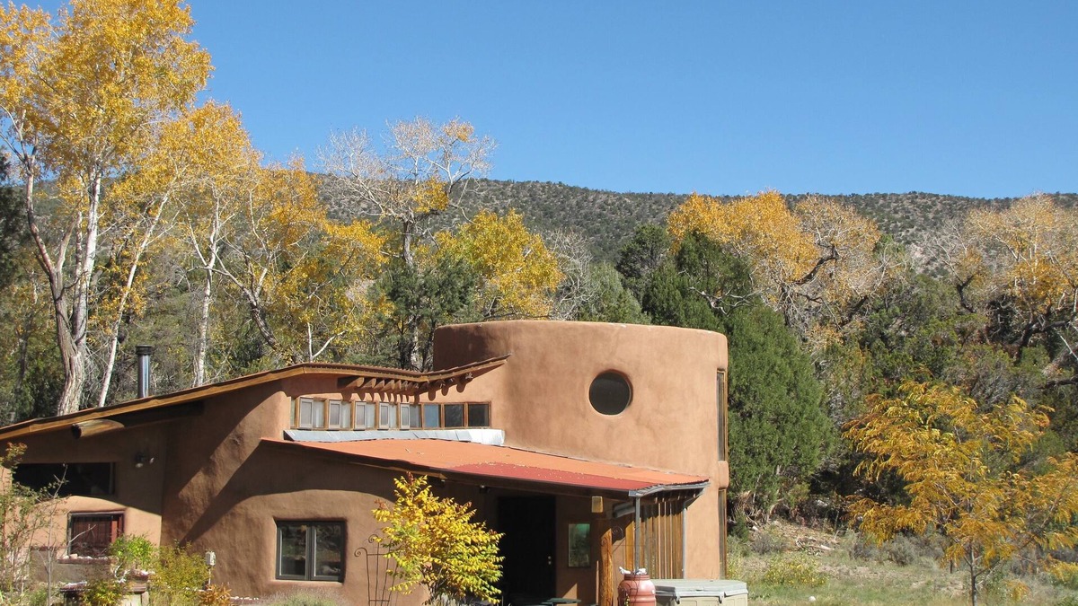 El Rito House | Casa Ambrosia: Unique Adobe Home with Mountain Views in a Beautiful River Valley