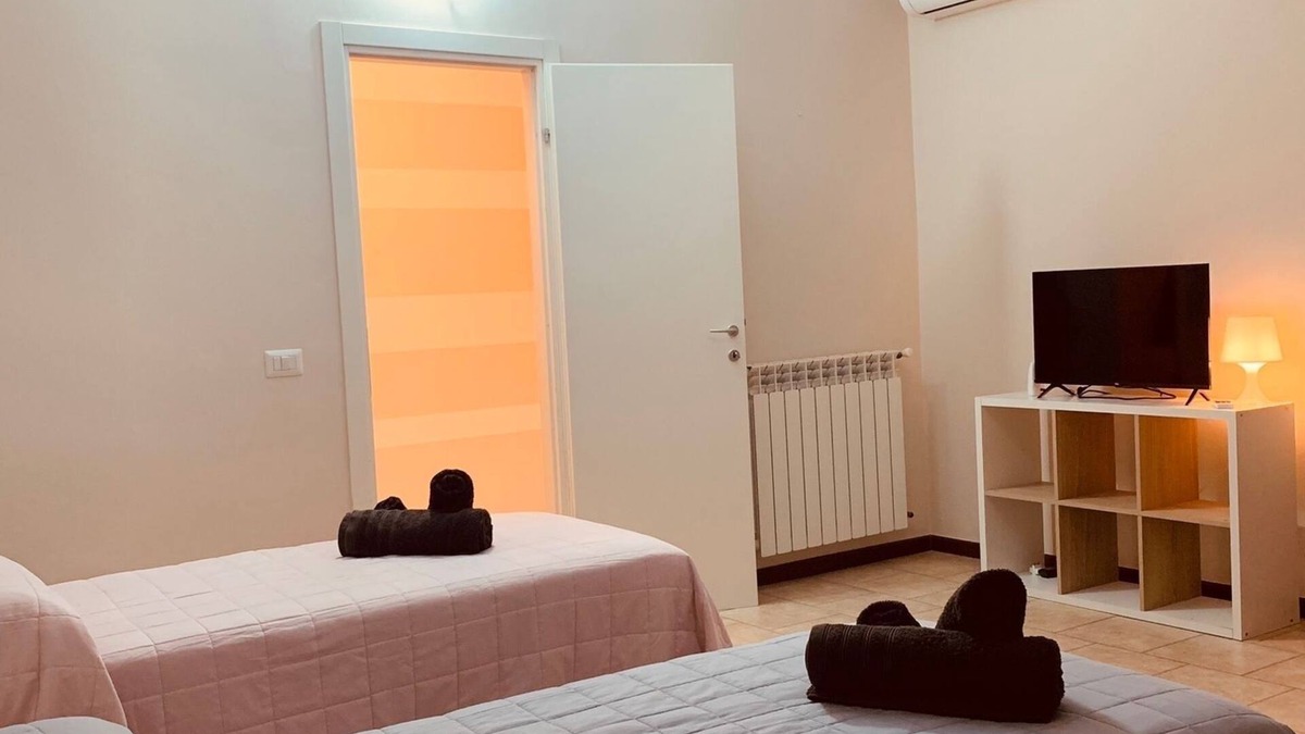 Peschiera del Garda Apartment | Casa Amelie Spacious family apartment 300m from the center and 200m from the lake