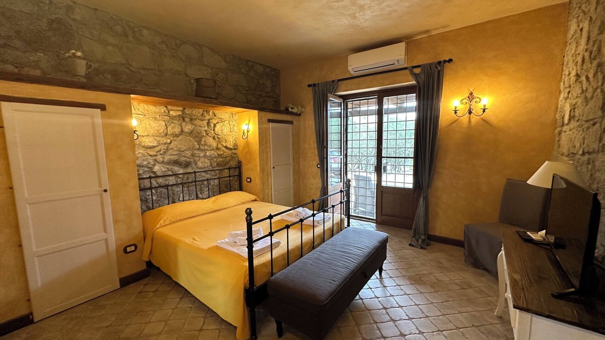 Montefiascone Apartment | Casa Amerigo, two rooms and a half plus