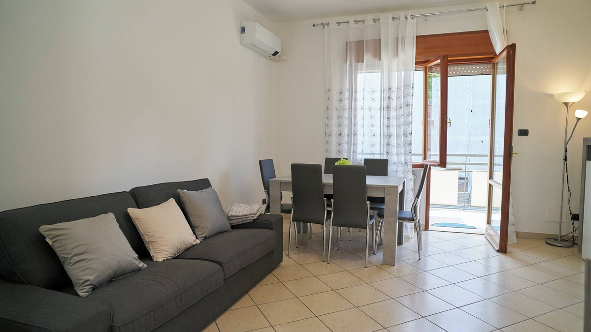 Miramare Apartment | Casa Ameris - Three Bedroom Apartment, Sleeps 6