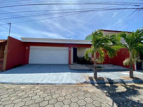Los Cerros House | Casa Amura