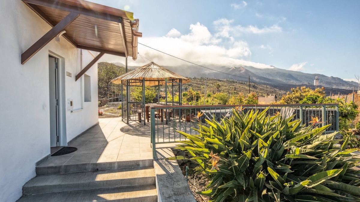 Tajuya House | Casa Anna by Huskalia