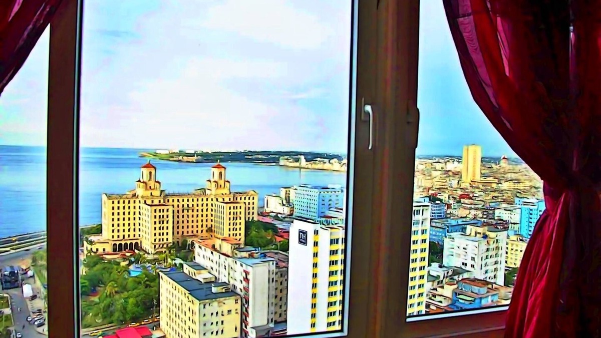 El Vedado House | Casa Ariel - Focsa