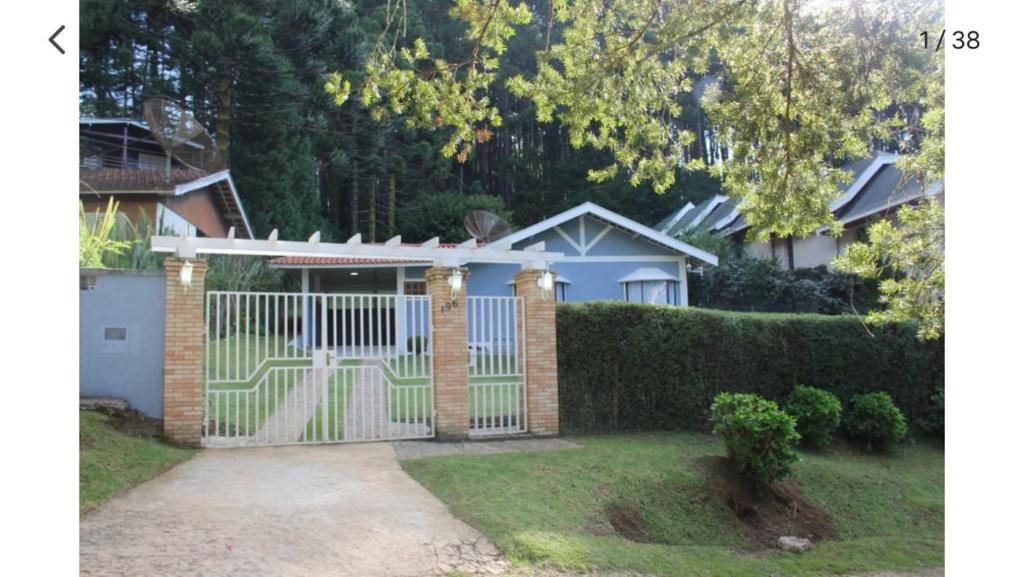 Jardim Europa House | Casa Azul Campos do Jordão 4 km do centro turístico Capivari