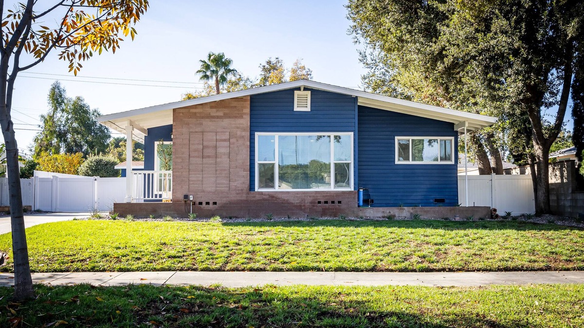 Moreno Valley House | Casa Azul - close to CBU/DTWNn