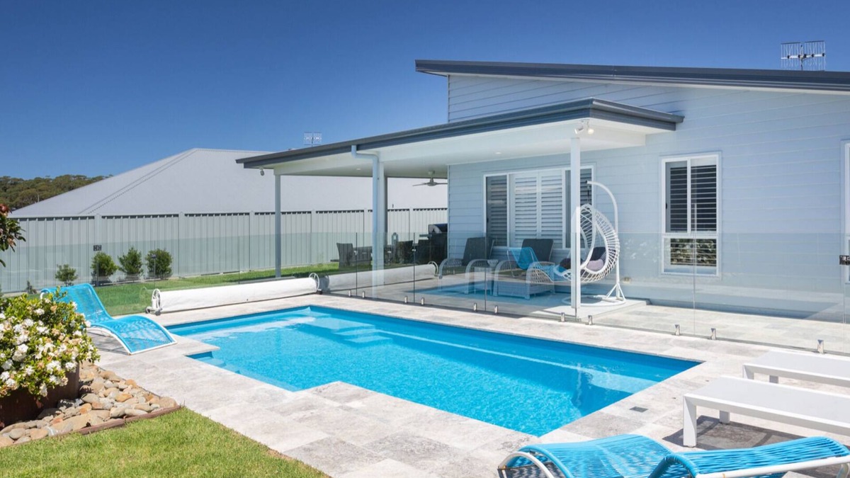 Burrill Lake House | Casa Azul in Burrill