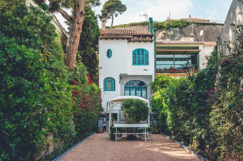 Caldes d'Estrac Villa | Casa Baulenas
