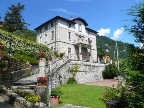 Limonta Apartment | Casa Beatrice