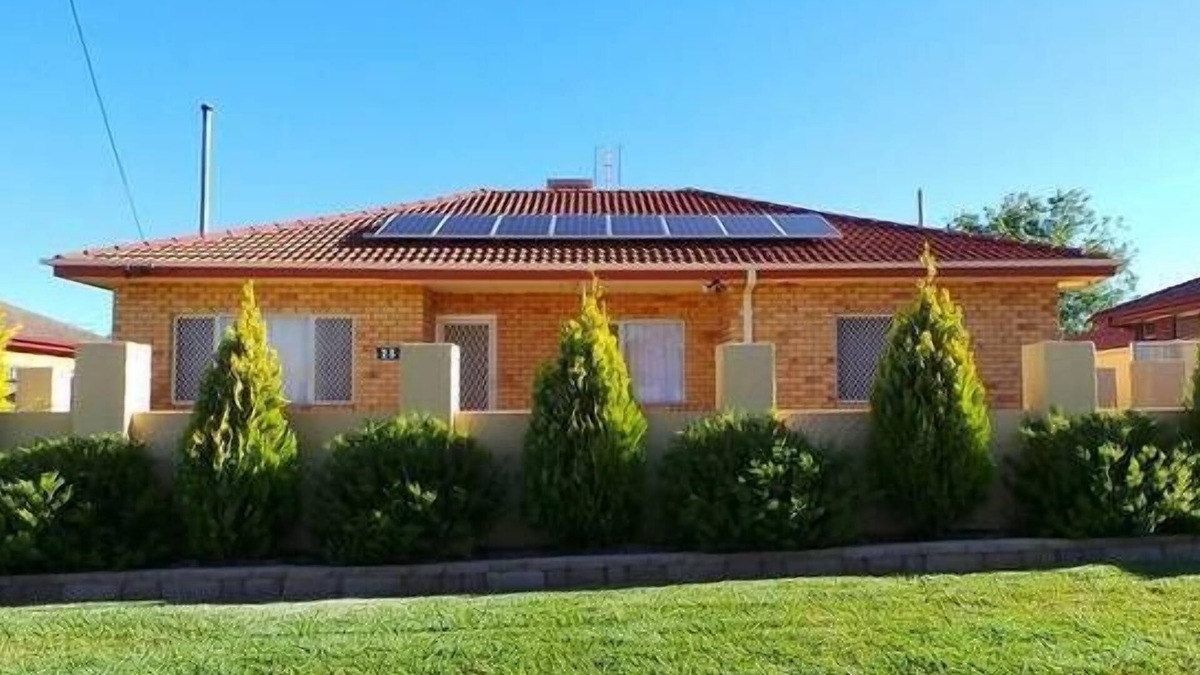 South Tamworth House | Casa Bella -FREE Wi-Fi,GREAT LOCATION & AFFORDABLE